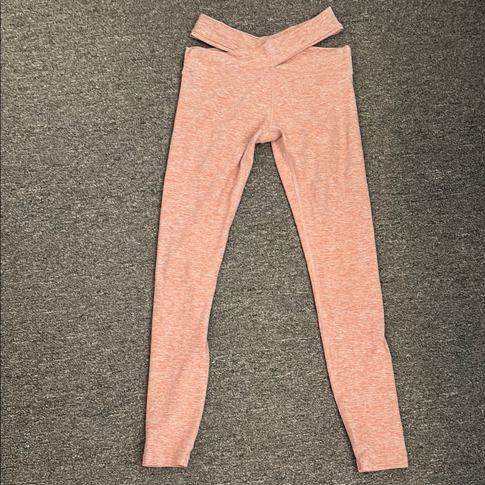 Beyond Yoga Salmon Criss-cross Top Leggings